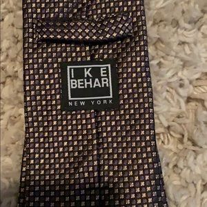 Ike behar tie, good condition